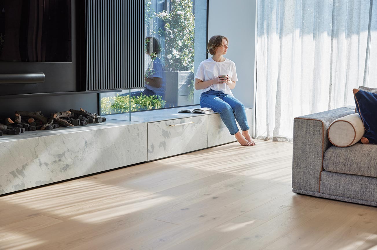 laurel riviera oak living room