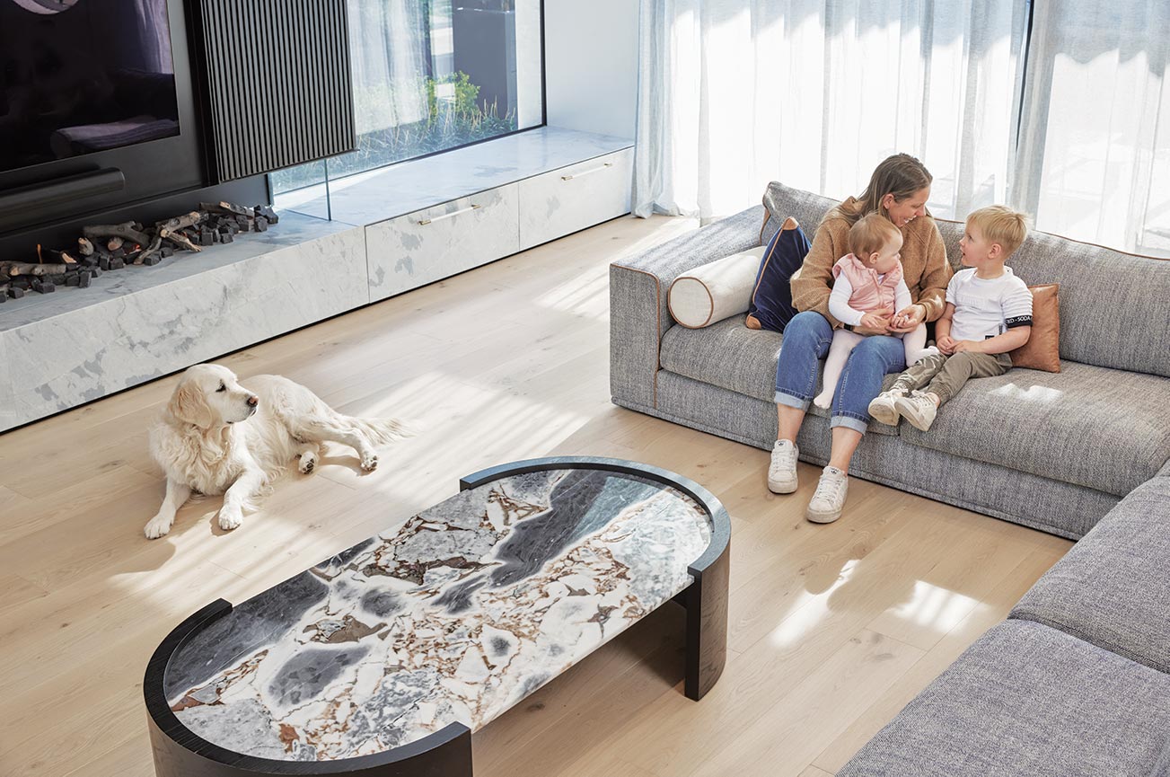laurel riviera oak living room