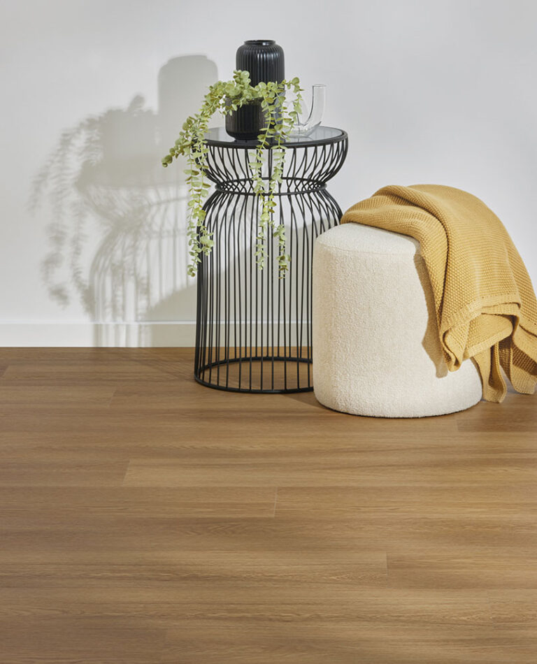 Natural Oak Vinyl Plank - Heartridge Flooring