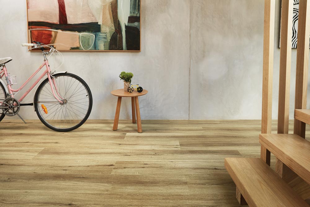 Luxury Vinyl Plank Natural Oak Flooring in Nevada Plain With Bicycle